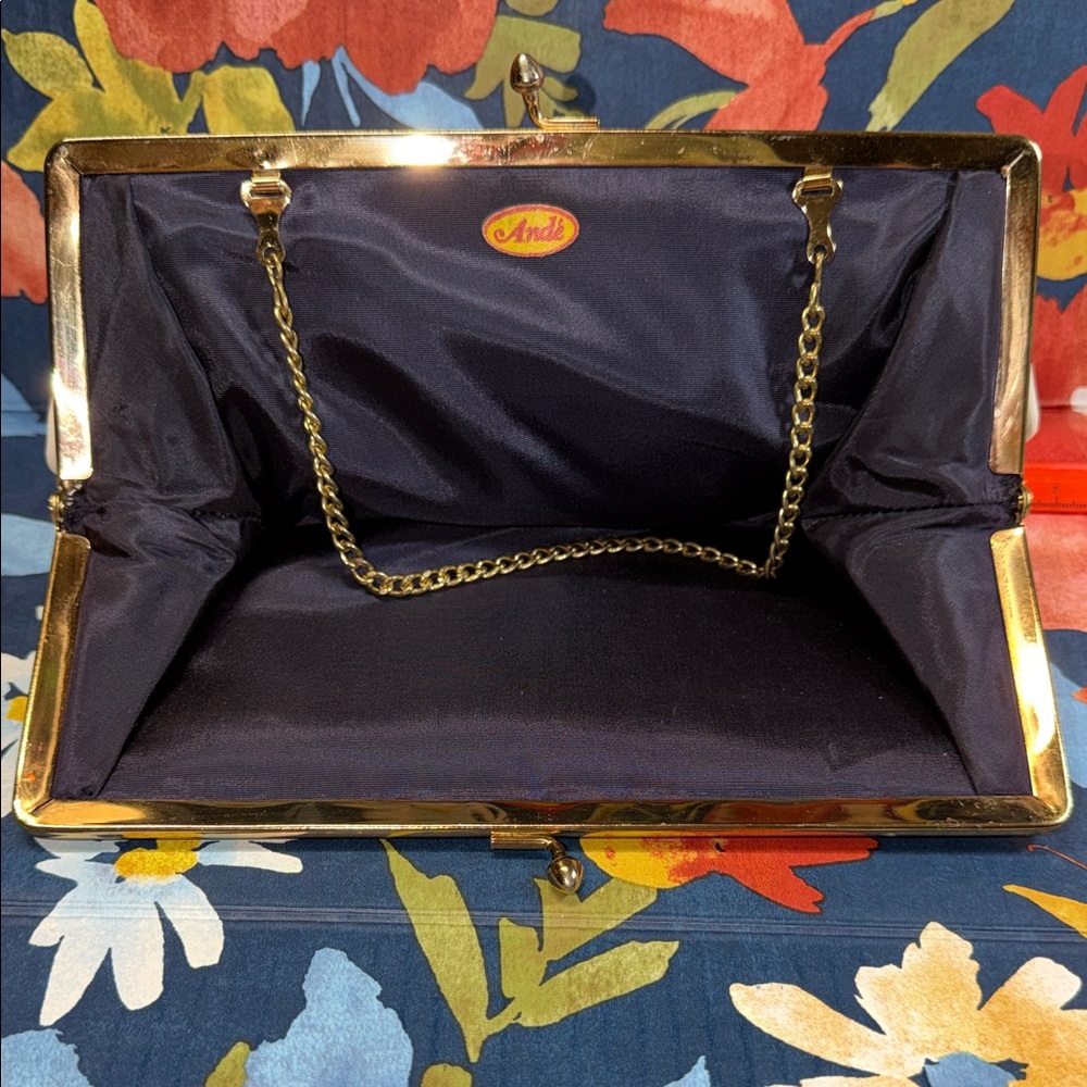 ANDE’ White Vintage Gold Frame and Chain Women's Clutch